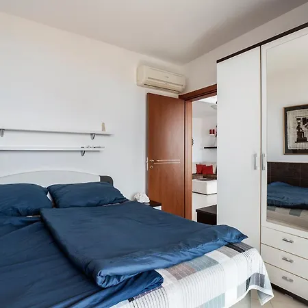 Apartman Carlo Appartamento Traù